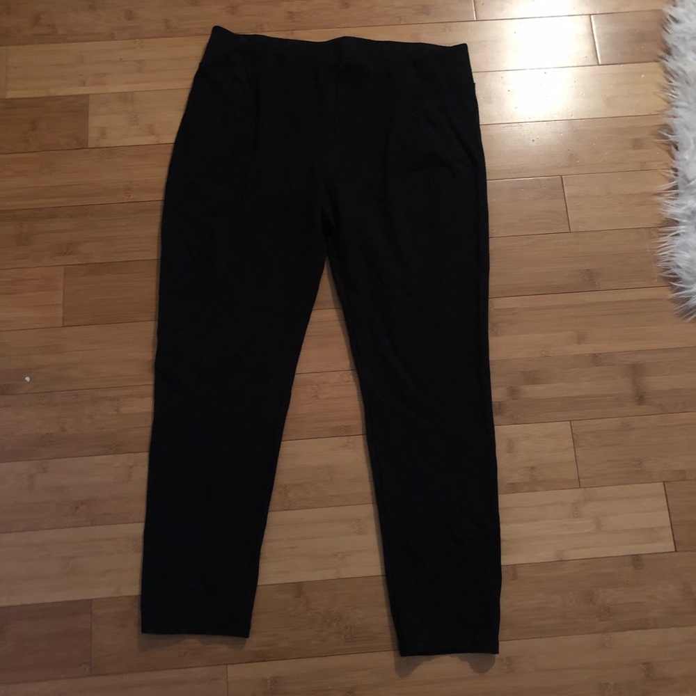 Jennifer Lopez work stretch pants